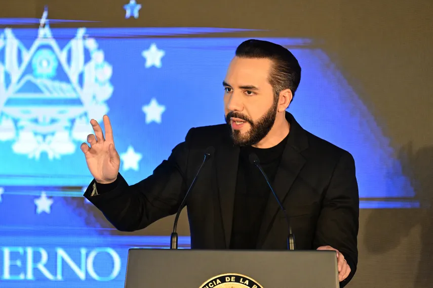 Bukele niega que la reelección indefinida sea “el fin de la democracia” en El Salvador